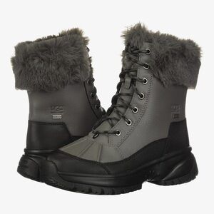 UGG Women's Adirondack Winter Boots